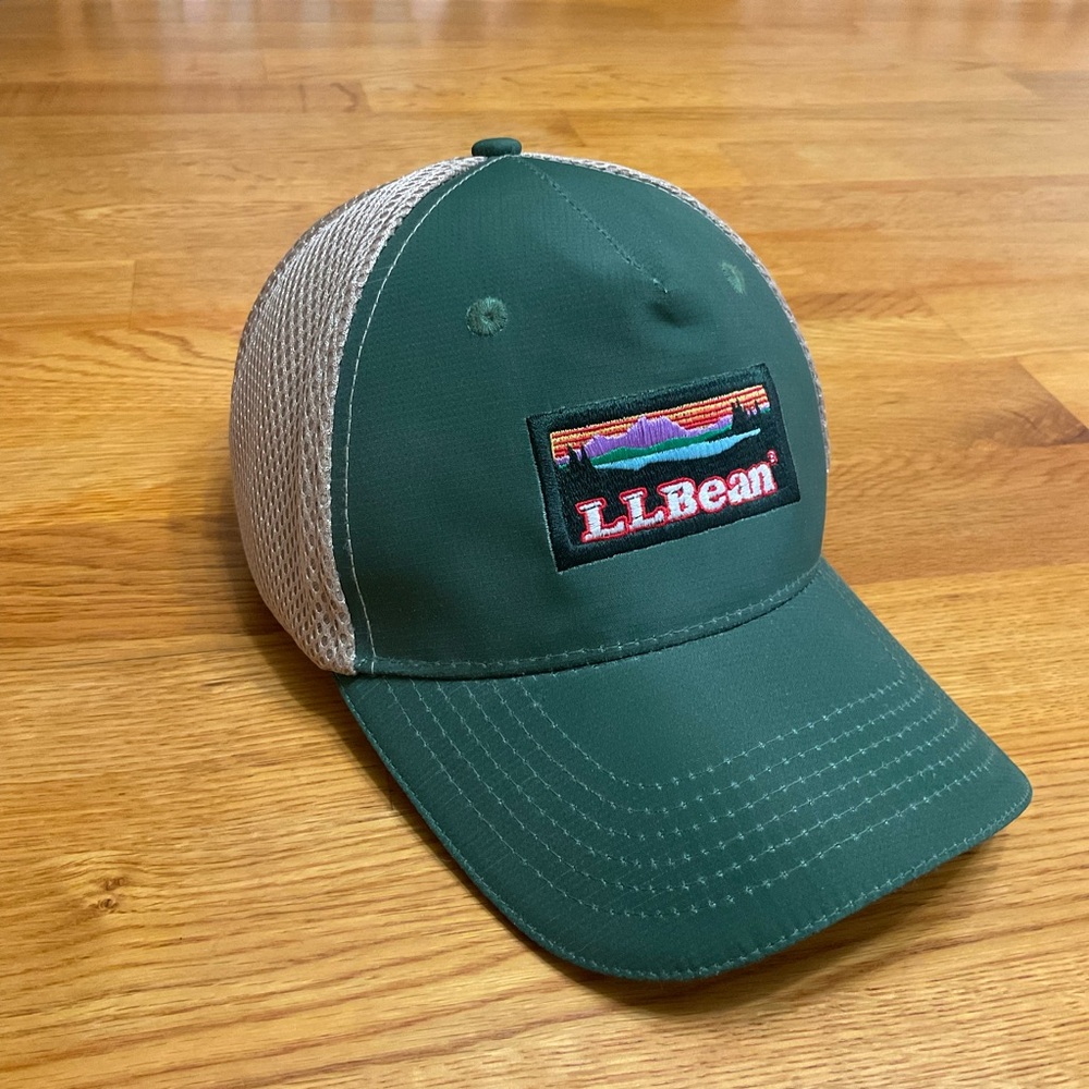 LL.Bean Adult Trucker Hat Embroidered Patch SnapBack closure Outdoor Adventure
